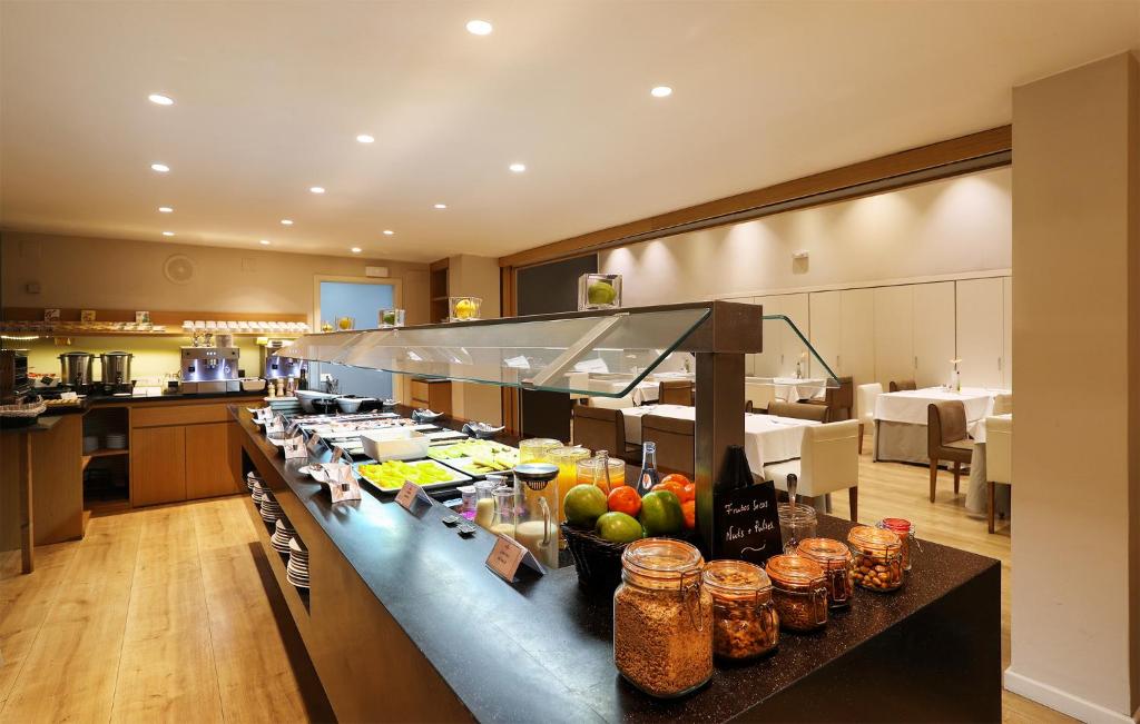 Guitart Grand Passage - Resim 43