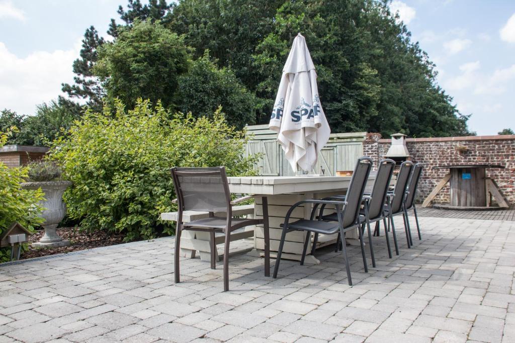 Balkón nebo terasa v ubytování Luppolo vakantiehuis Westhoek