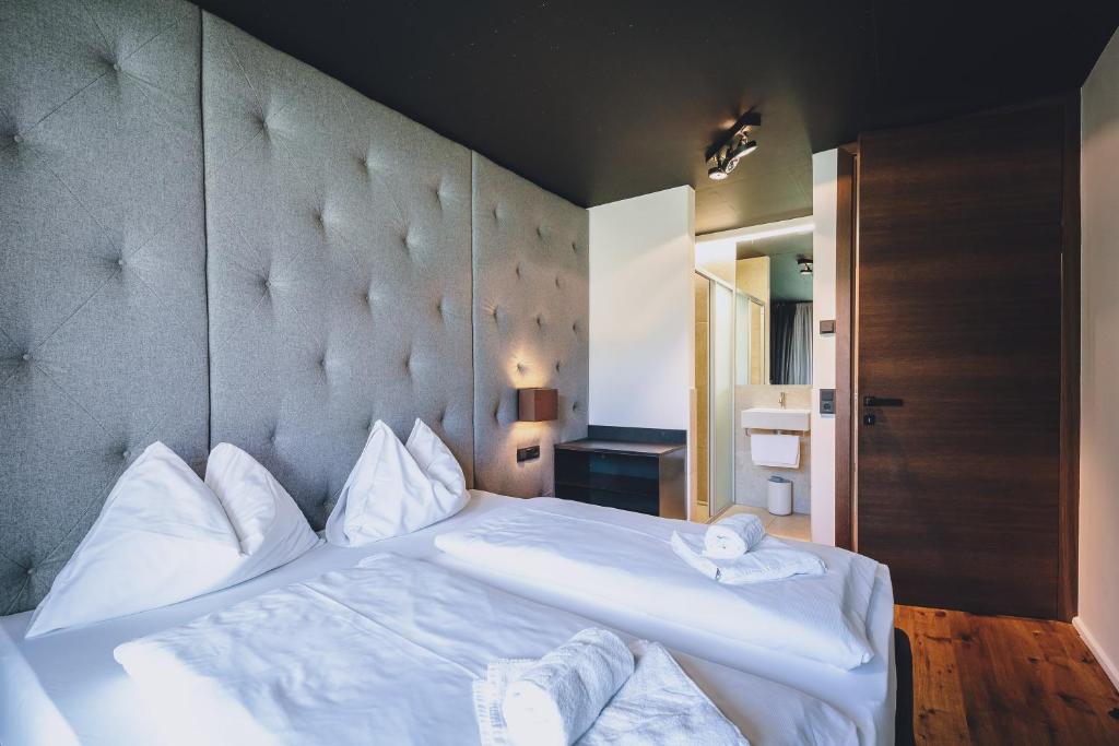 A bed or beds in a room at Fortuna View by we rent