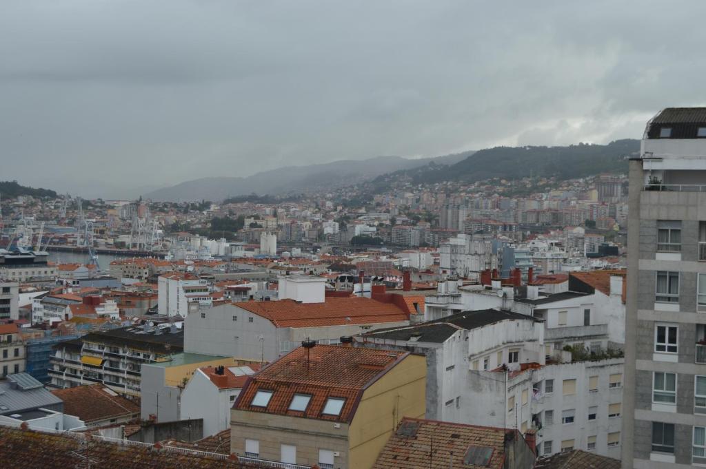 Fantástica vista de la Ría de Vigo en pleno centro, Vigo ...
