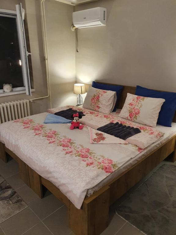 Postel nebo postele na pokoji v ubytování Guest House Jasmin