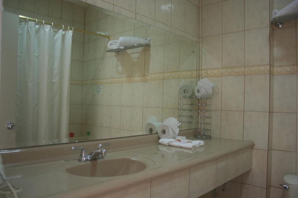 Koupelna v ubytování Hotel Novo