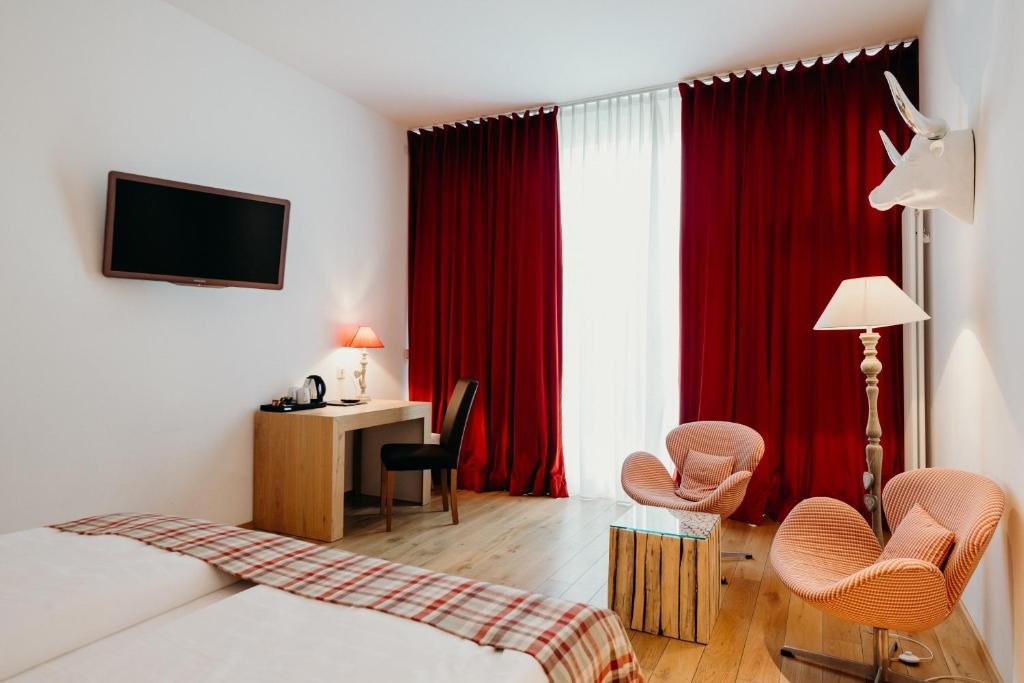 Postel nebo postele na pokoji v ubytování Hotel Crystal