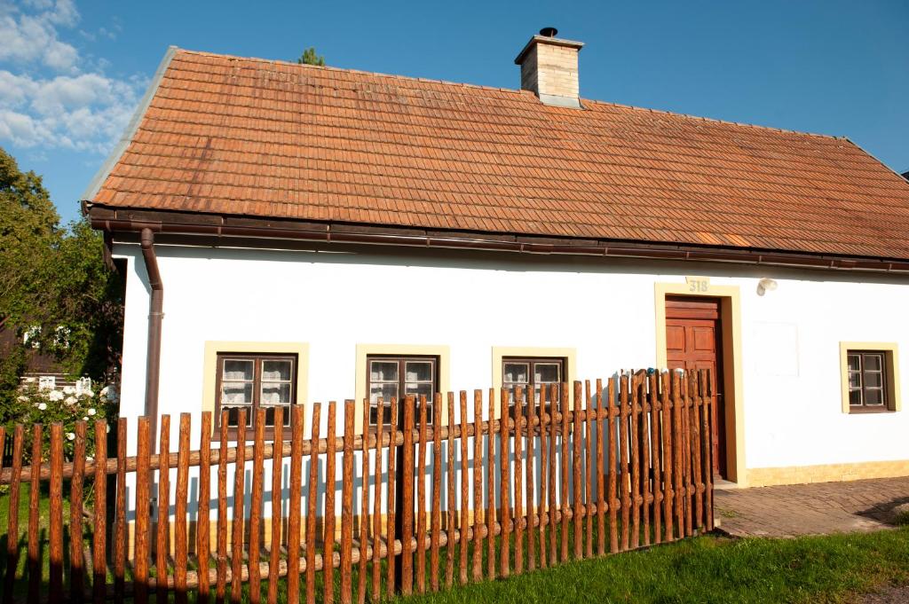 Budynek, w którym mieści się dom wakacyjny