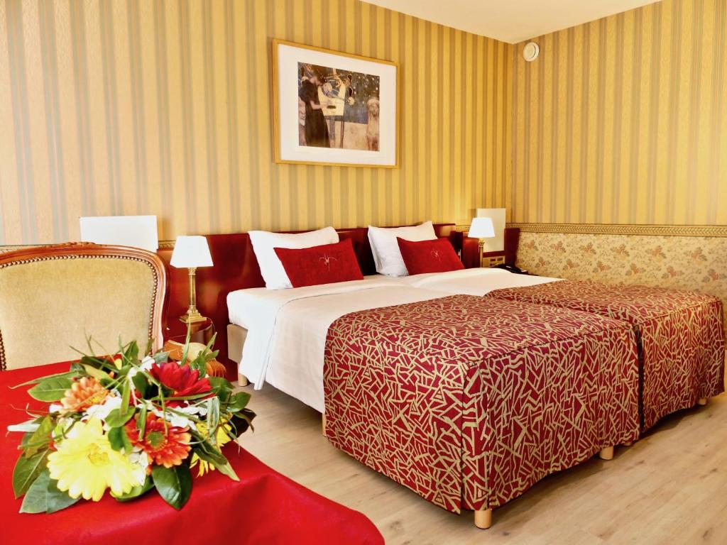 Golden Tulip Hotel de’ Medici - Resim 8
