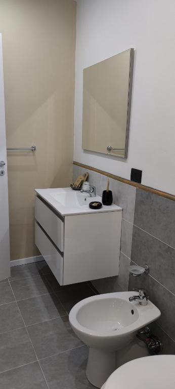 Baðherbergi á Mini Hotel Wf2 Caltagirone