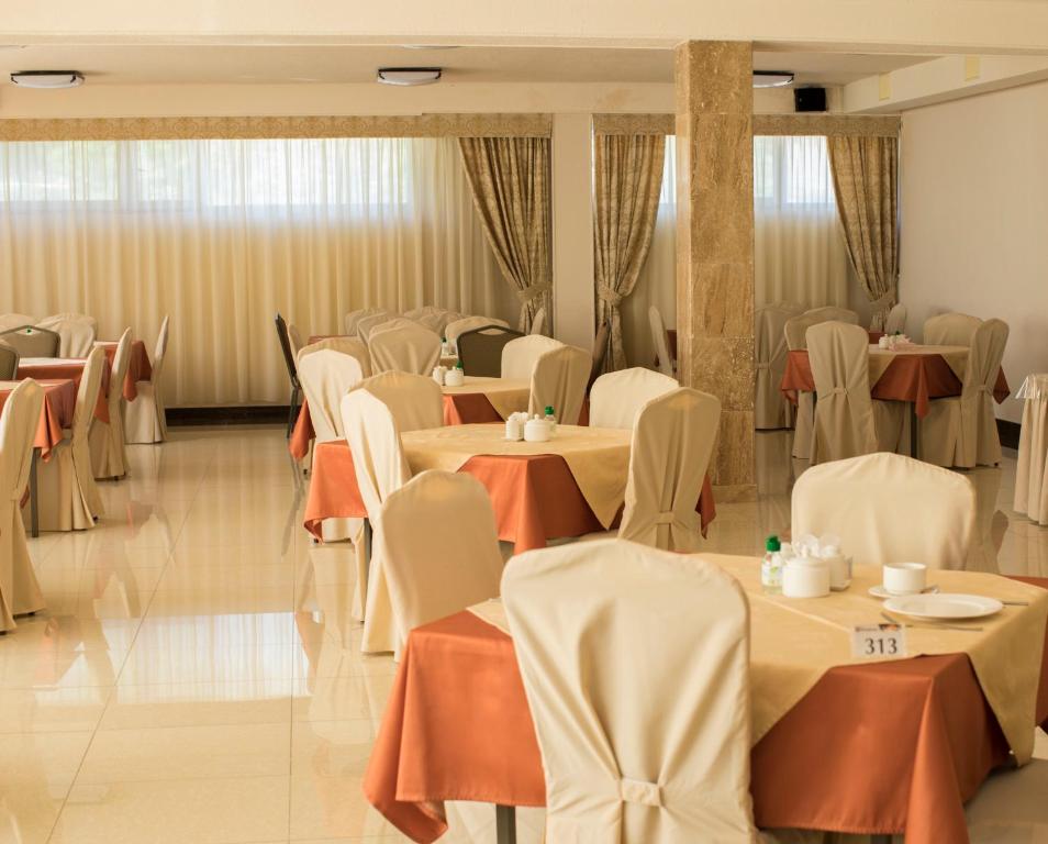 Posezení v ubytování Tsaghkahovit Hotel