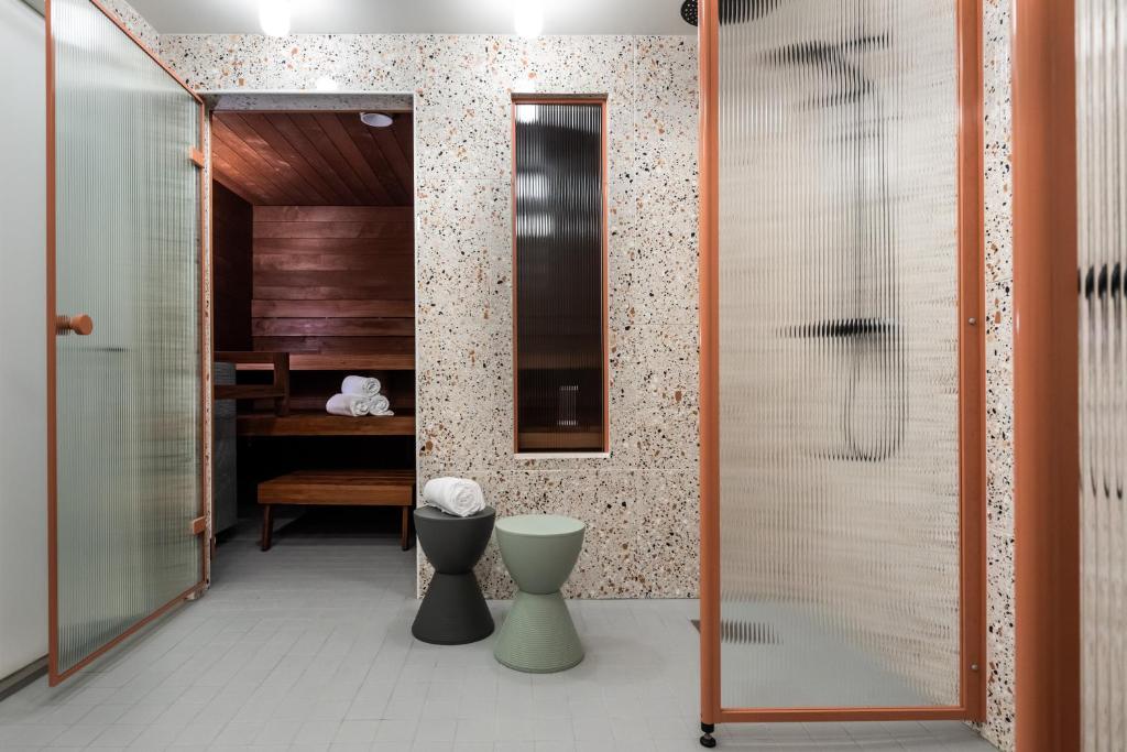 Ванная комната в Original Sokos Hotel Arina Oulu