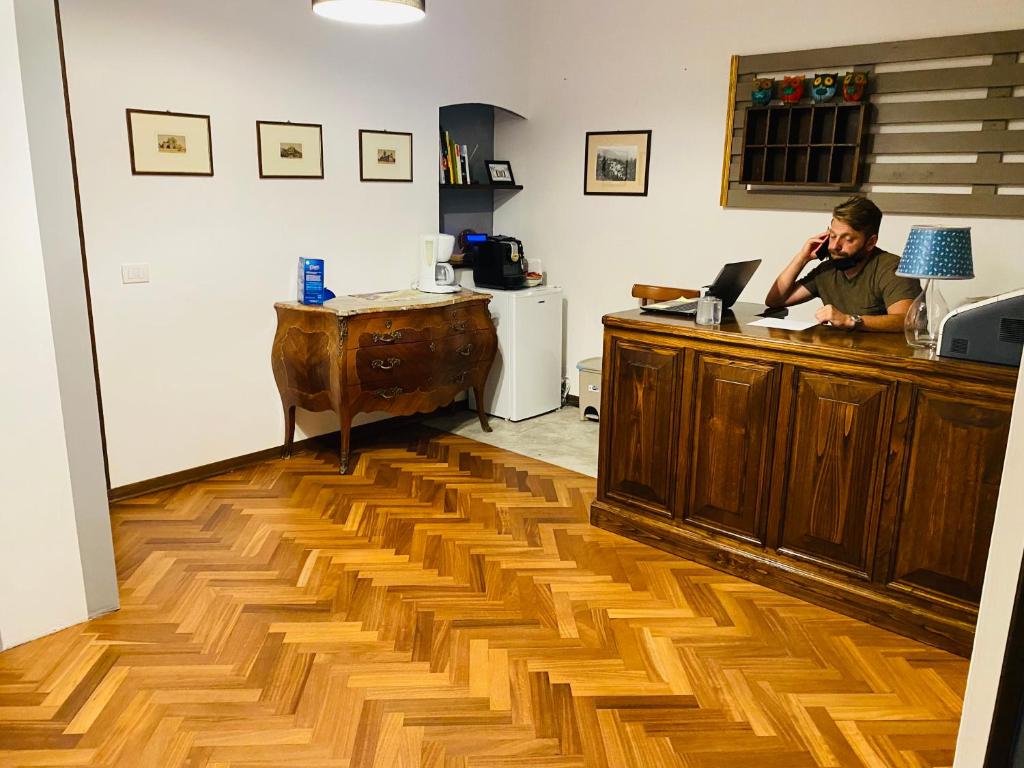 Hotel La Fortezza - Resim 15