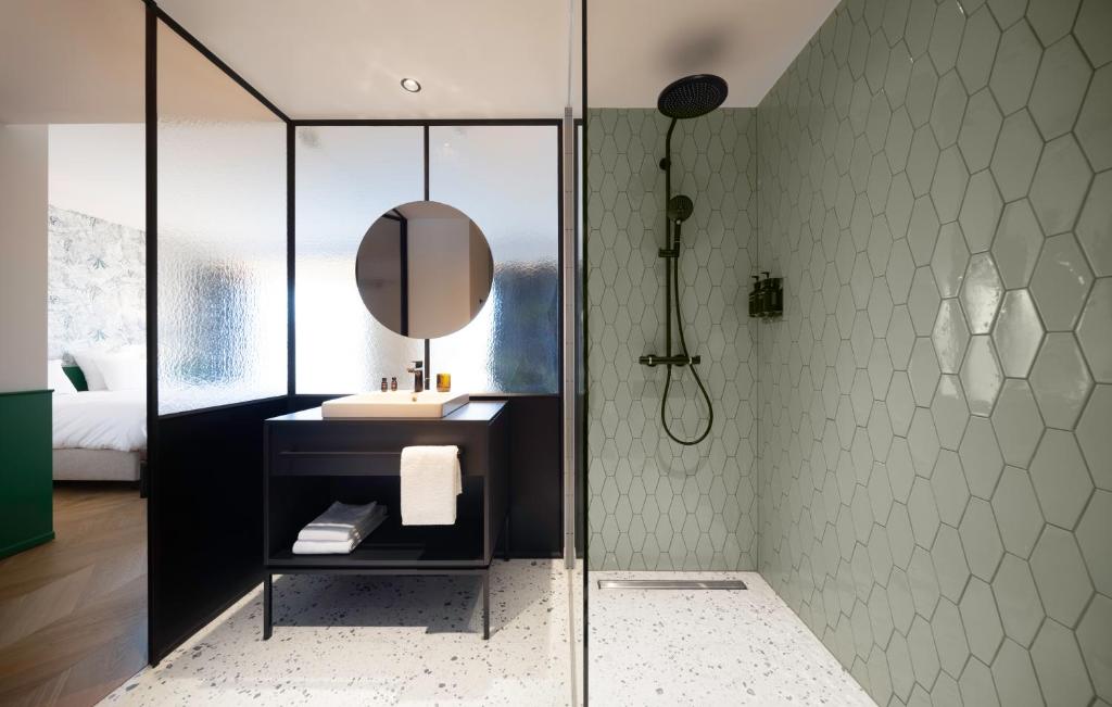 Yalo Urban Boutique Hotel Gent - Suite Per La Tribù
