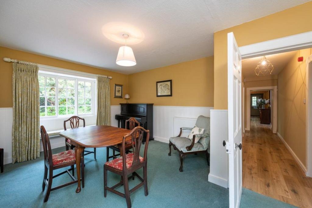 Cranstoun Riddel - Magnificent 6 Bedroom Property