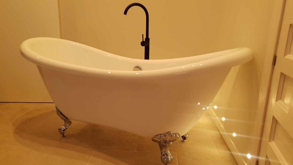 EL SILENCIO BOUTIQUE ROOM - Deluxe Double Room With Bath