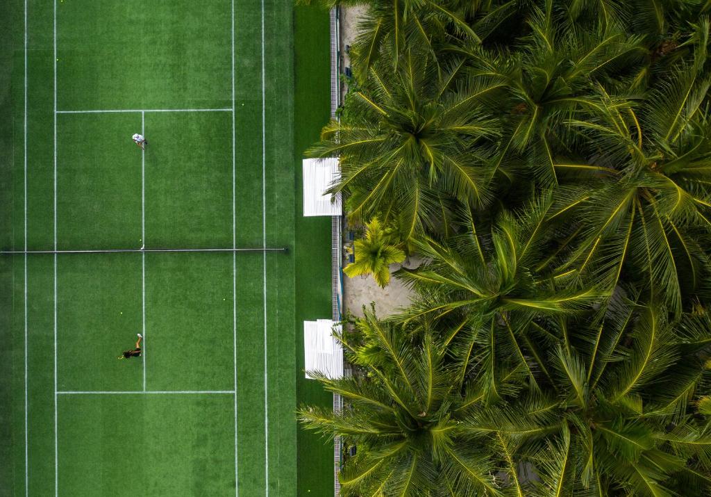 Tenis a/nebo squash v ubytování Baglioni Resort Maldives - Luxury All Inclusive nebo okolí
