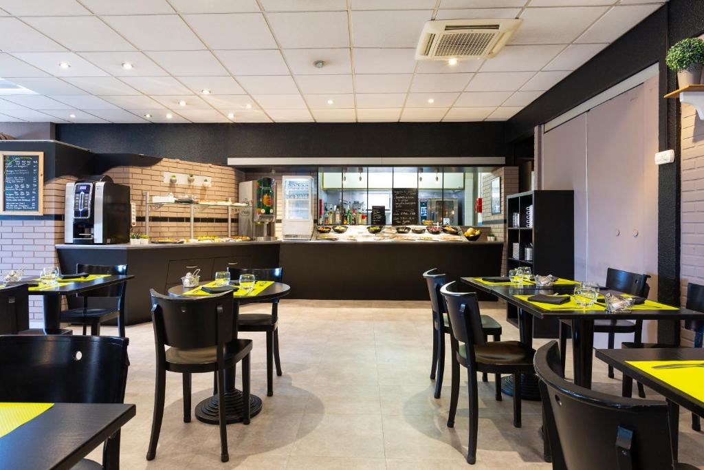 Restaurace v ubytování Comfort Hotel Orleans Saran