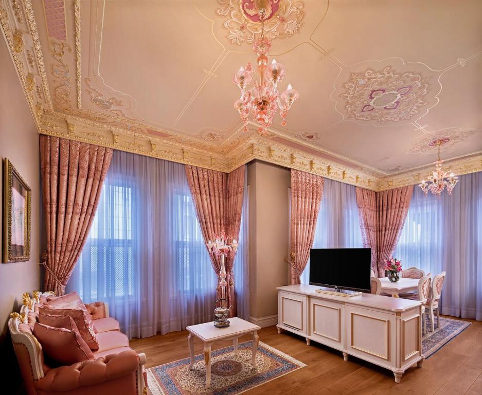 AJWA Sultanahmet - Preferred Hotels LVX Collection - Luxury Mansion With Four Bedrooms - Annex