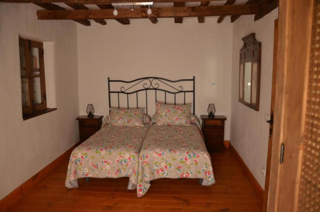 Booking.com: Casa Rural El Parral , Madrigal de la Vera ...
