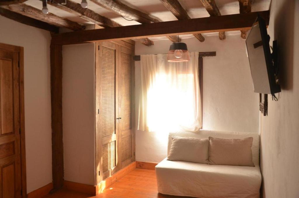 Booking.com: Casa Rural El Parral , Madrigal de la Vera ...