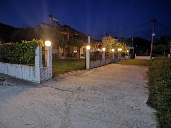 Fotografie z fotogalerie ubytování villa VIKTORIA v destinaci Karianí