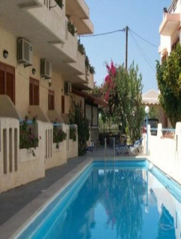 Bazén v ubytování Hotel Elida nebo v jeho okolí