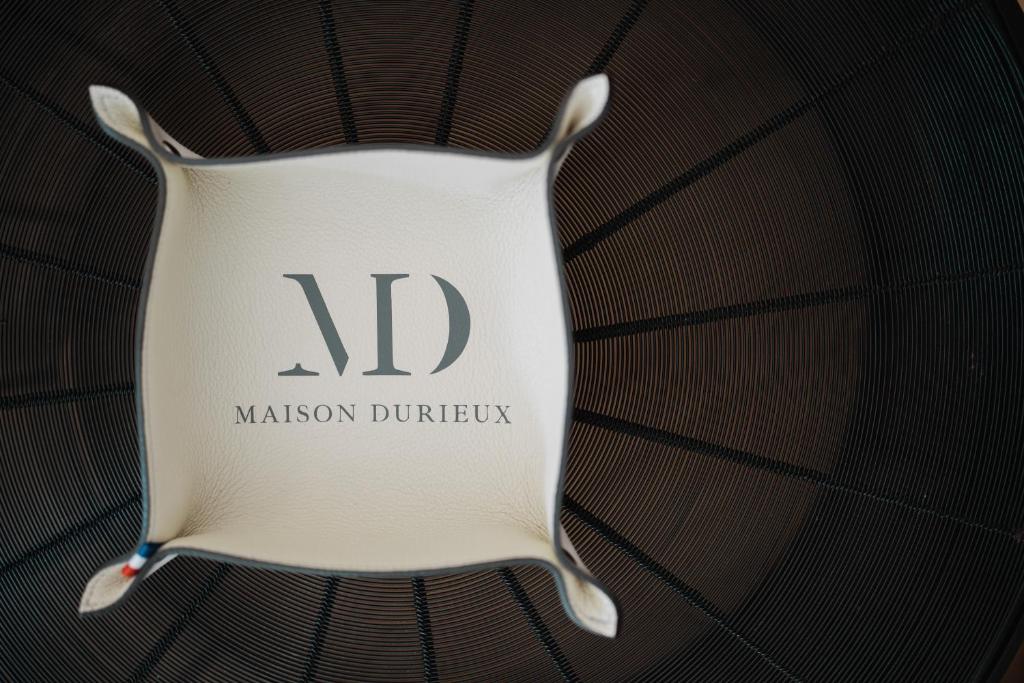 Certifikát, hodnocení, plakát nebo jiný dokument vystavený v ubytování Maison Durieux