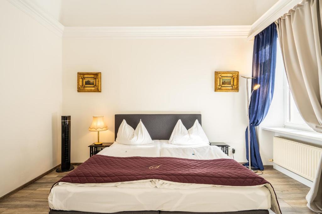 Hotel Am Schubertring客房内的一张或多张床位