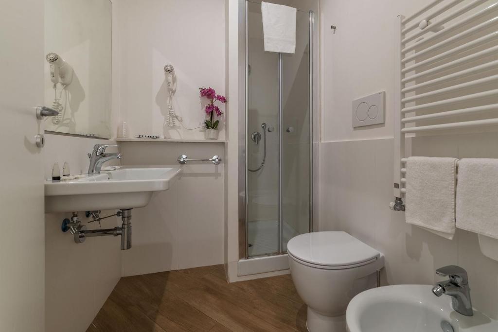 Koupelna v ubytování Hotel Mimosa Pantheon