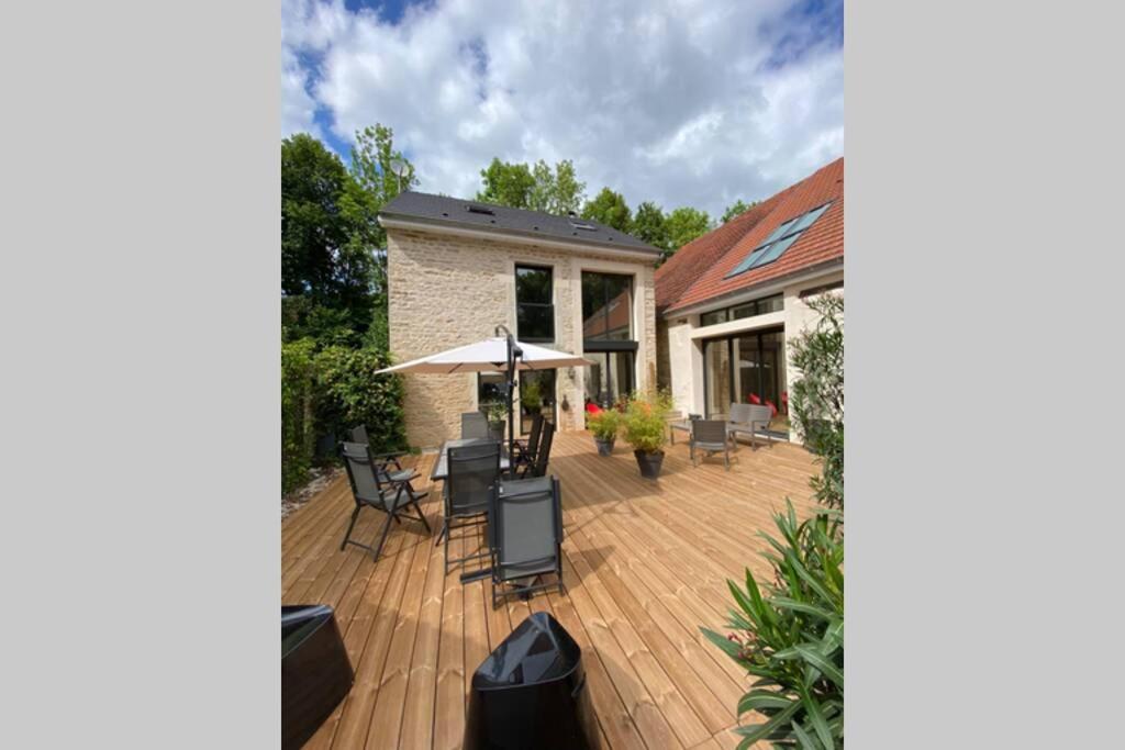 Les Dépendances - Two-Bedroom House