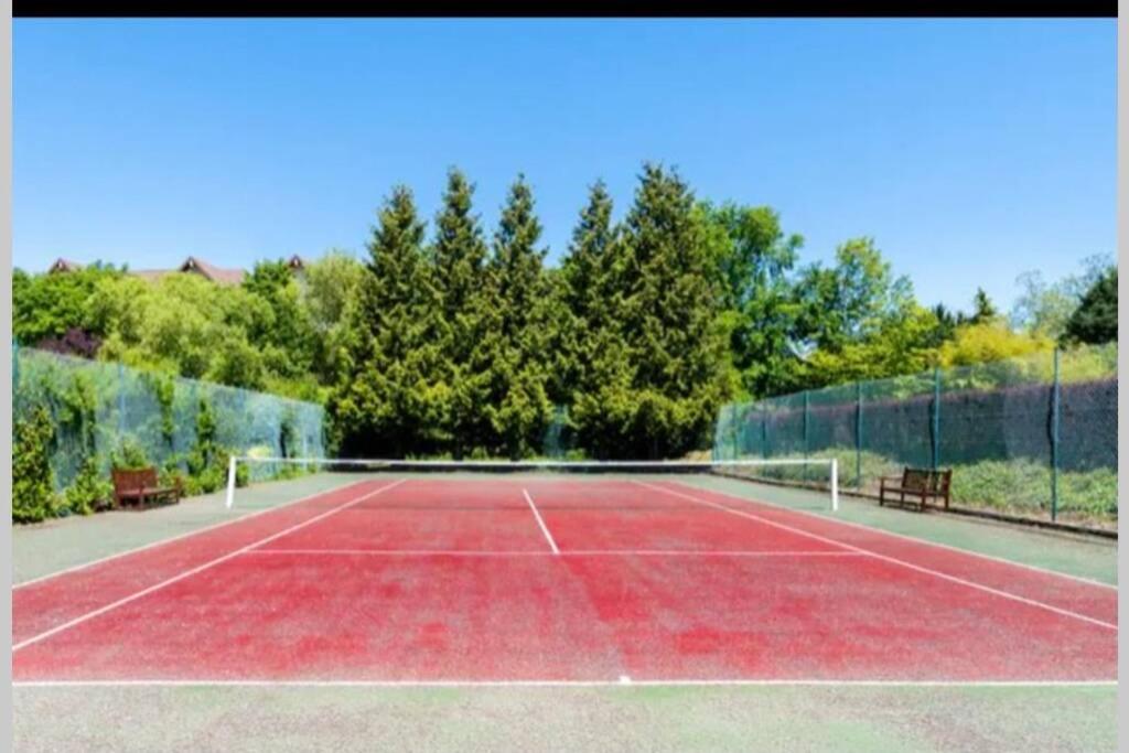 Cyclades Superbe appartement avec piscine et terrain tennis, Saint-Julien -en-Genevois – Updated 2023 Prices