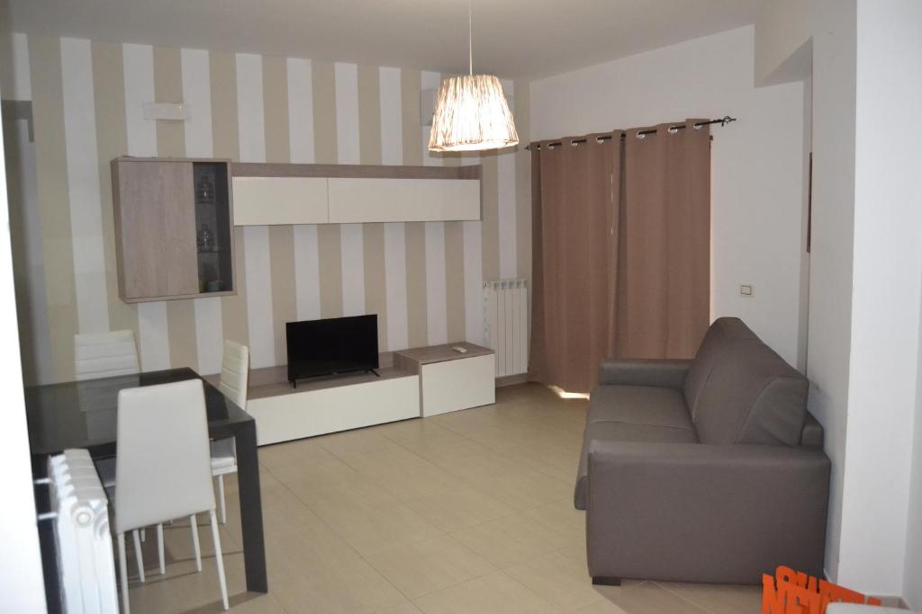 Posedenie v ubytovaní Sara Home