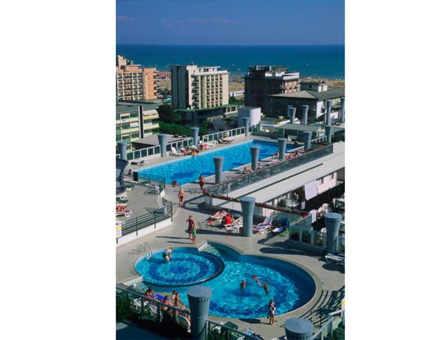 The swimming pool at or close to Residence delle Terme