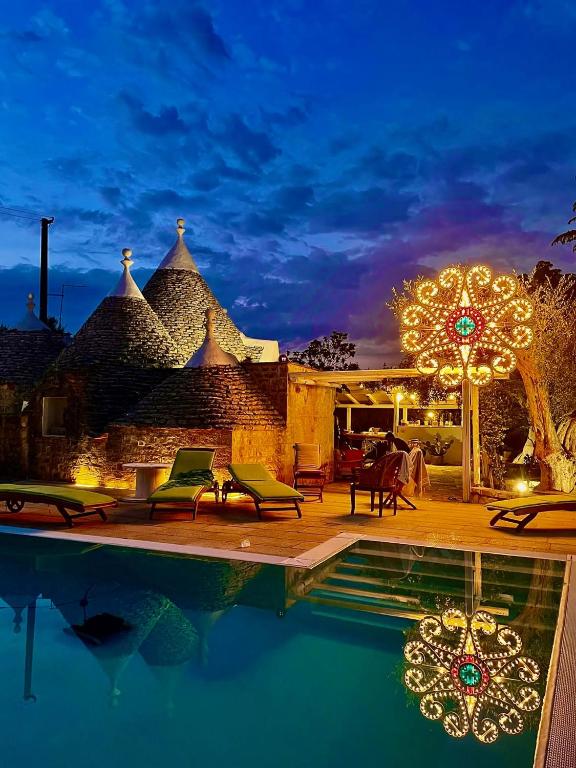 The swimming pool at or close to Trulli Storie di Puglia - Private Pool