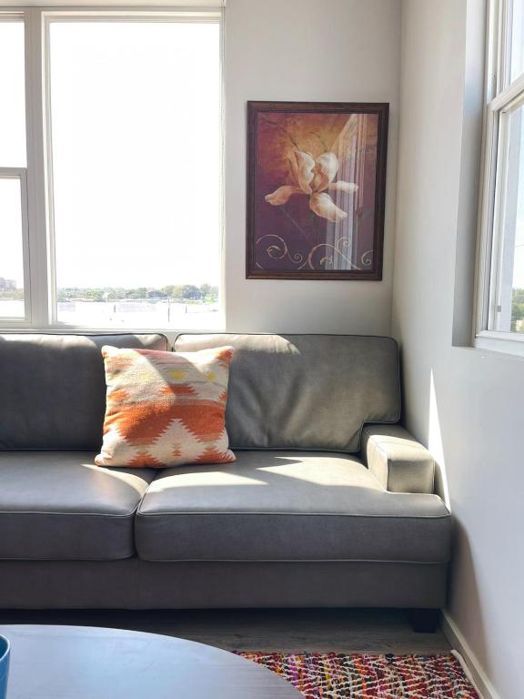 Sleepover 1BD 1BA Omaha Apartments - Penthouse -appartement