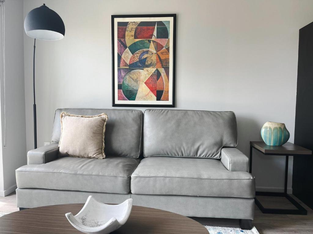 Sleepover 1BD 1BA Omaha Apartments - Weer In Maisonette