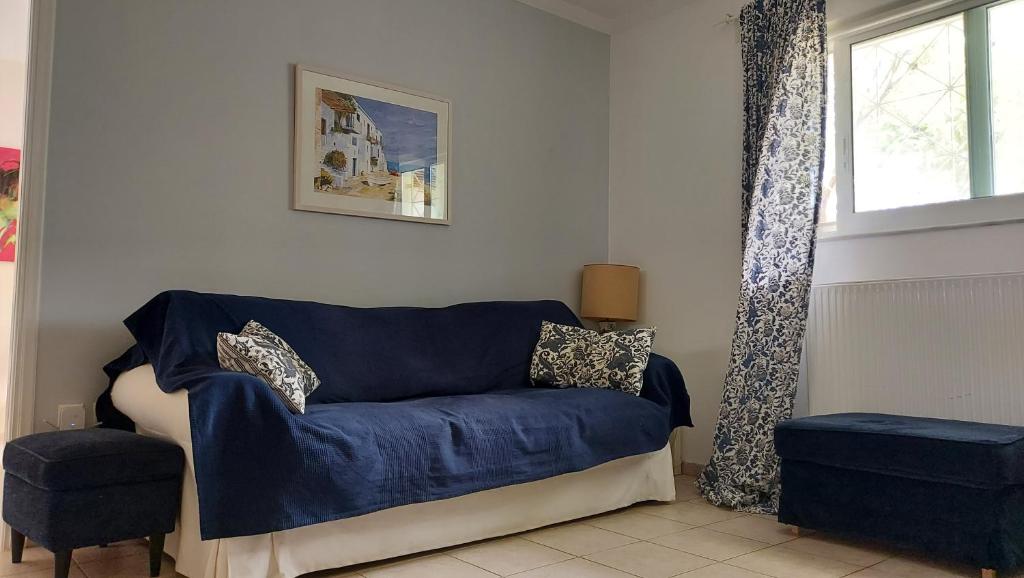 Joan's airport apartment - 5