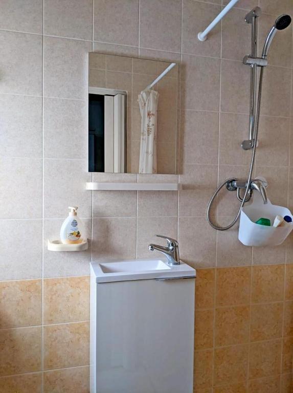 Silia's Maisonette - 2