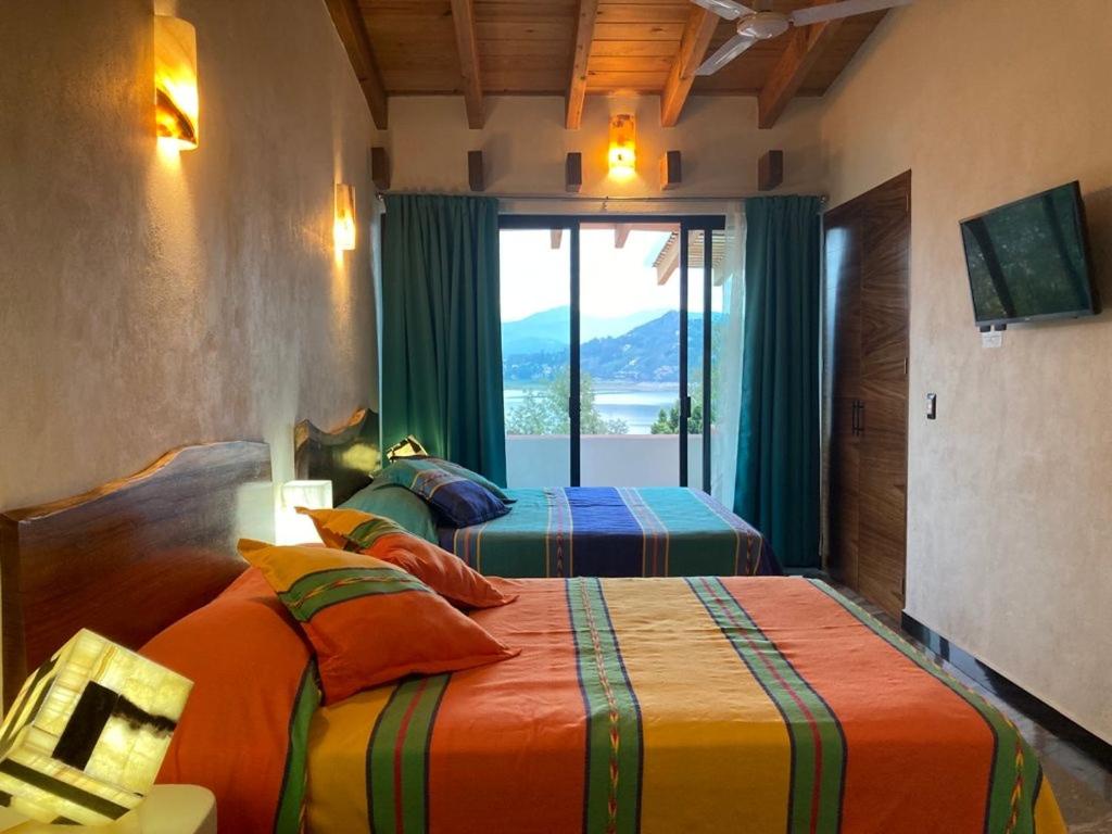 Hospedaje Anturios Valle de Bravo - Salle Jumelle Avec Balcon
