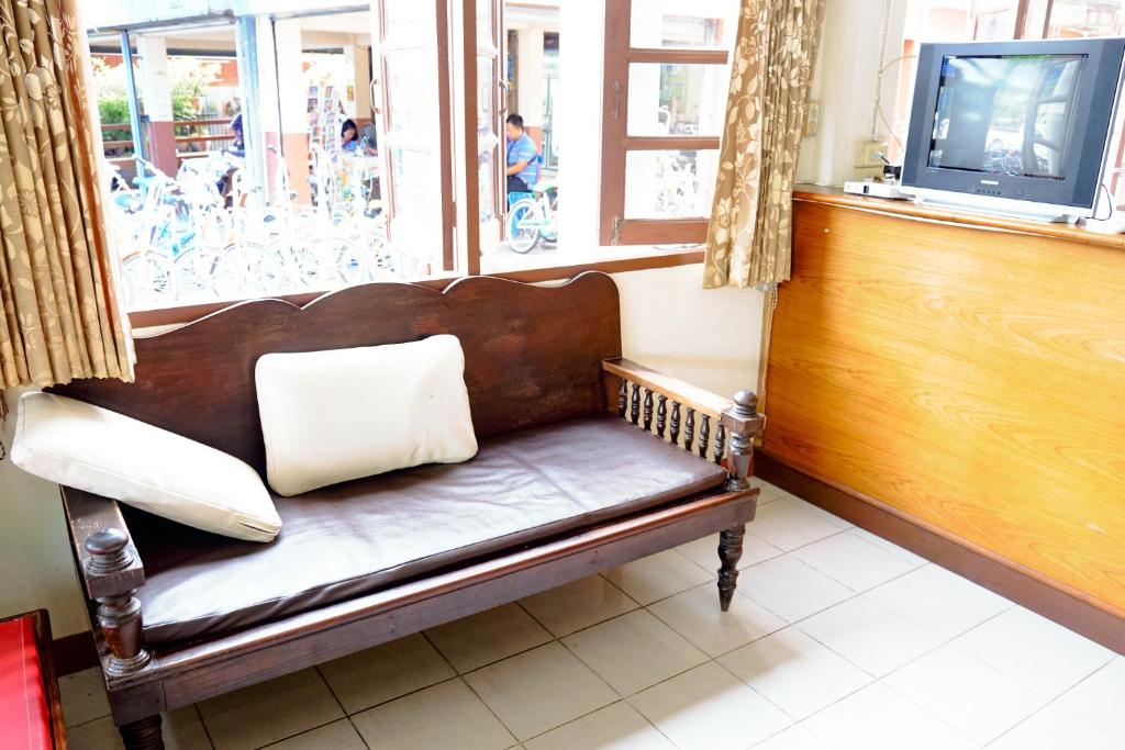 TV a/nebo společenská místnost v ubytování Toon Guesthouse