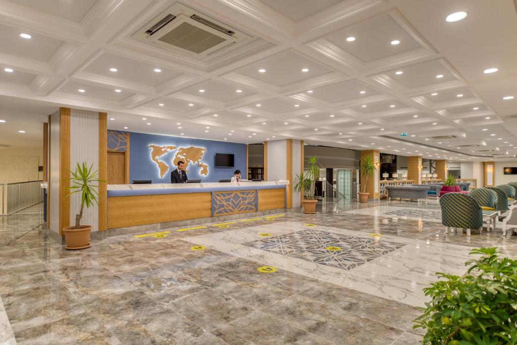 Vstupní hala nebo recepce v ubytování Sealife Kemer Resort Hotel - Ultra All Inclusive