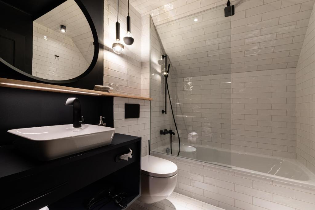 Koupelna v ubytování Hotel / Weingut Meintzinger