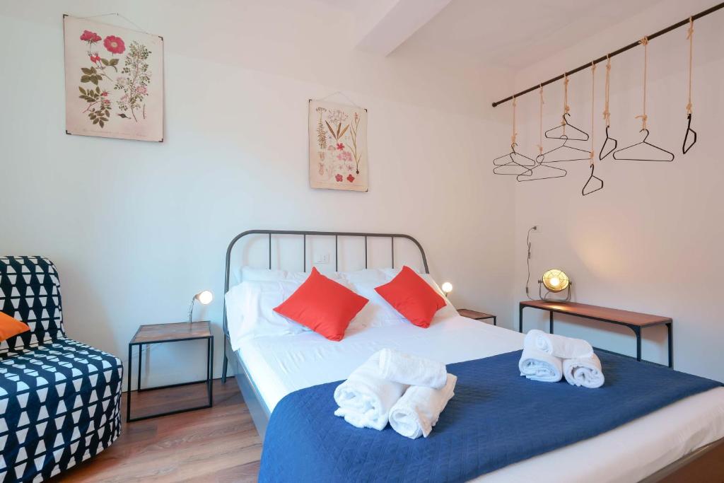 A bed or beds in a room at Dimora Orfeo
