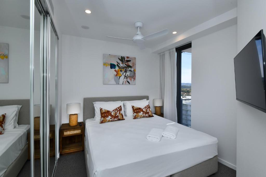X Kirra Apartments - Resim 17