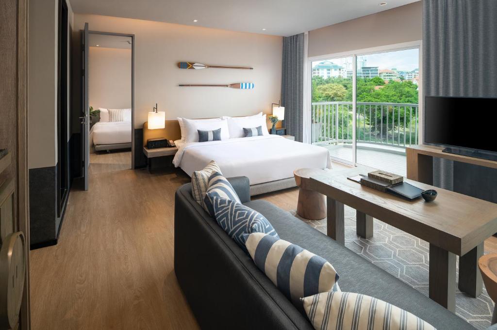 Cross Pattaya Pratamnak - Resim 2