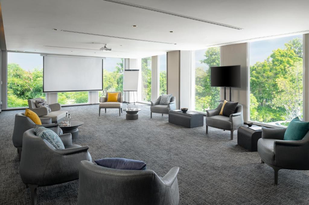 Cross Pattaya Pratamnak - Resim 6