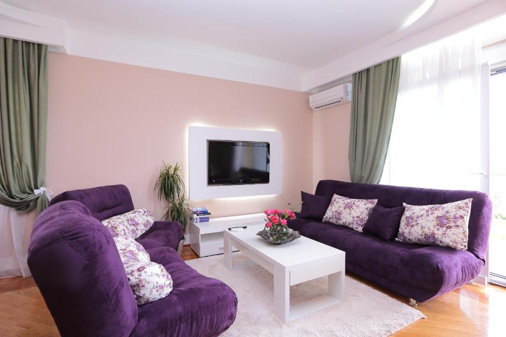 Apartments Aleksandra - One-Bedroom Apartment