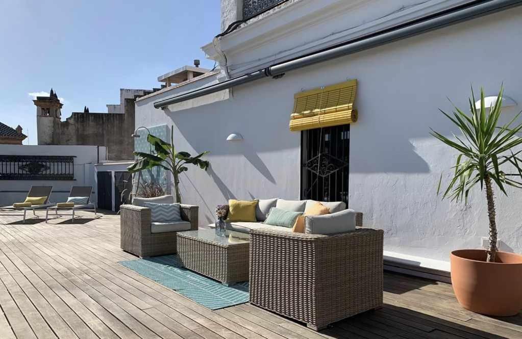 Penthouse with Large Private Terrace with Views Cathedral ...