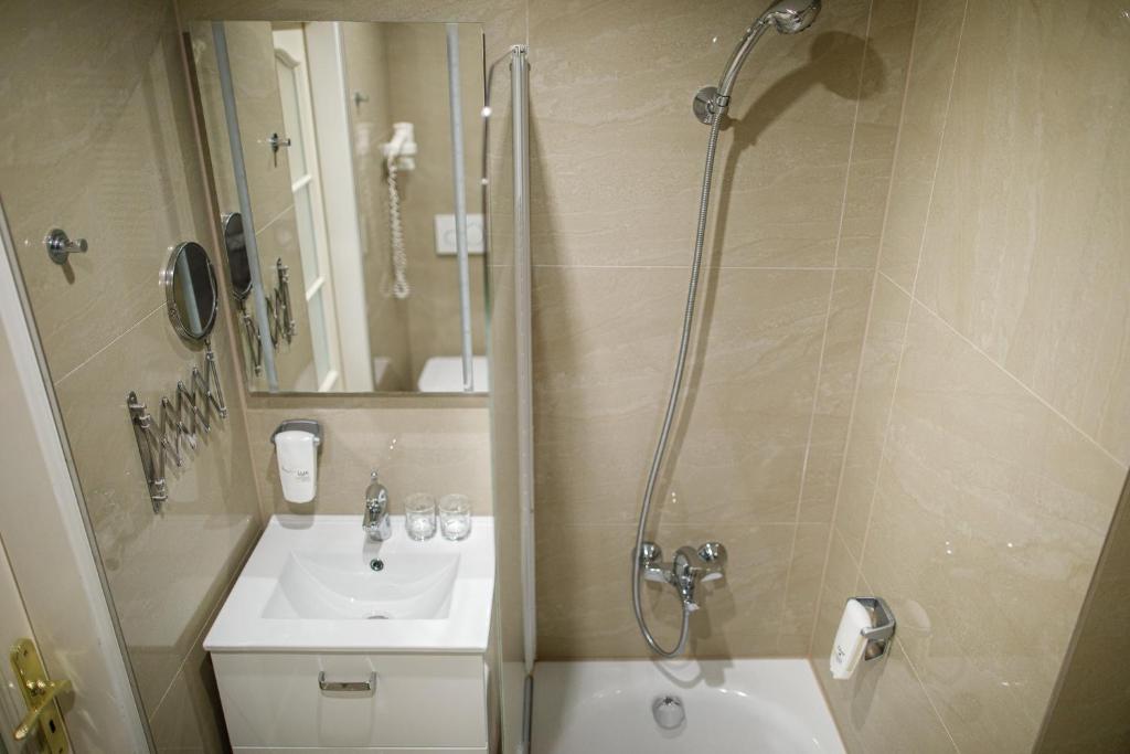 Villa Basileia Riverside - Resim 28