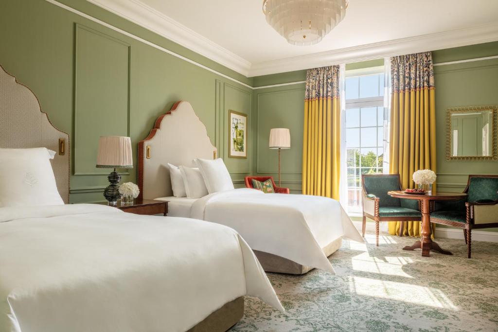 Four Seasons Hotel Hampshire - 