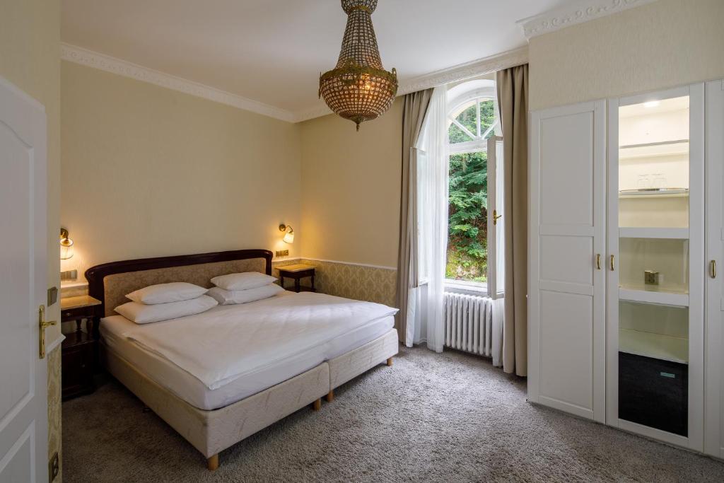 Villa Basileia Riverside - 12