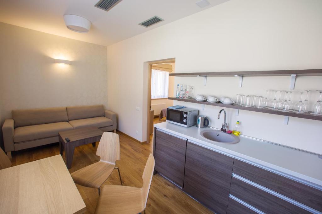 Goda Hotel & Spa - Family Apartment With Kitchenette With Spa Access