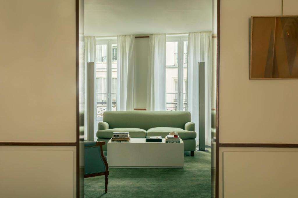 Pied A Terre Saint Honoré